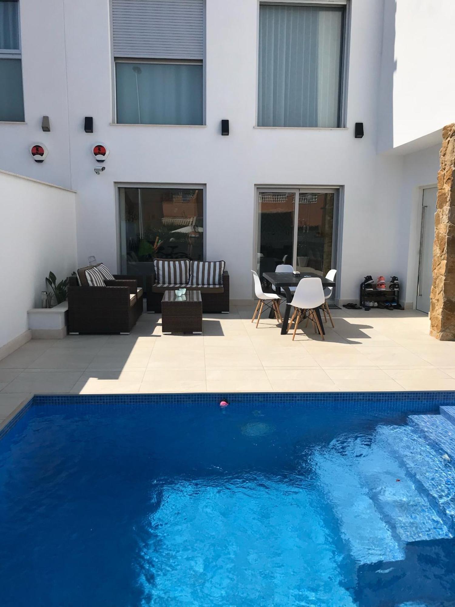 Luxury Villa Torrevieja With Swimmingpool المظهر الخارجي الصورة