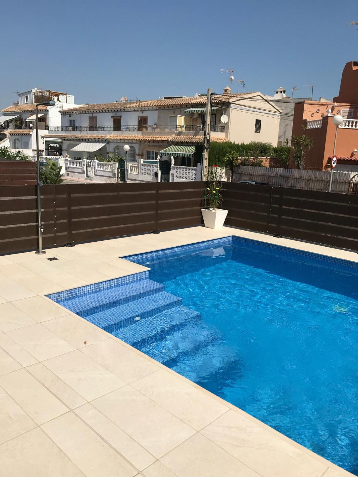 Luxury Villa Torrevieja With Swimmingpool المظهر الخارجي الصورة